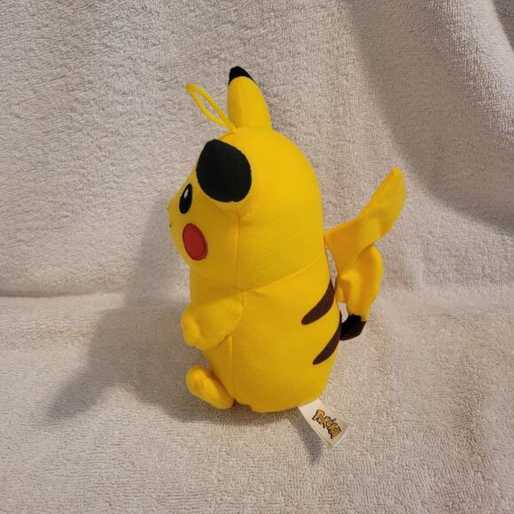 Pokémon Pikachu 2016 Plush 7" Stuffed Animal Plush Toy by Toy Factory - Picture 2 of 8